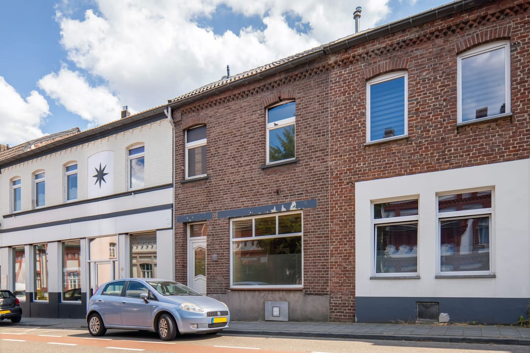 Photo 1 of Laurastraat 91