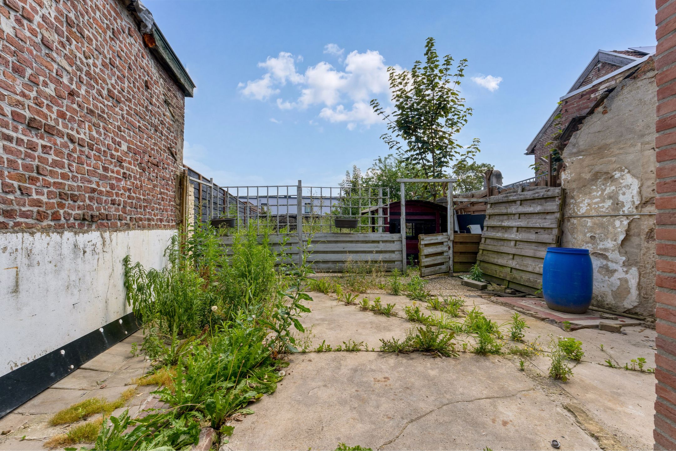 Photo 24 of Laurastraat 91