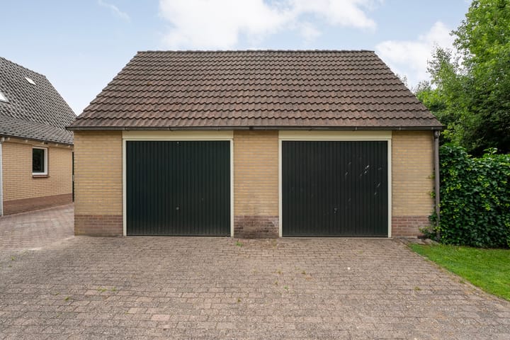 Vrijstaande woning te koop: Prinses Beatrixstraat 22, Vledder
