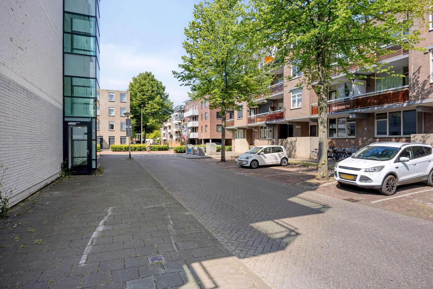 Photo 25 of Middellaan 404