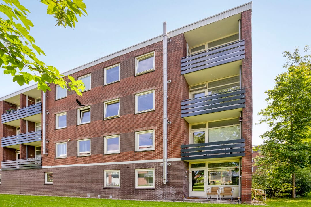 Photo 37 of Henry Dunantstraat 52