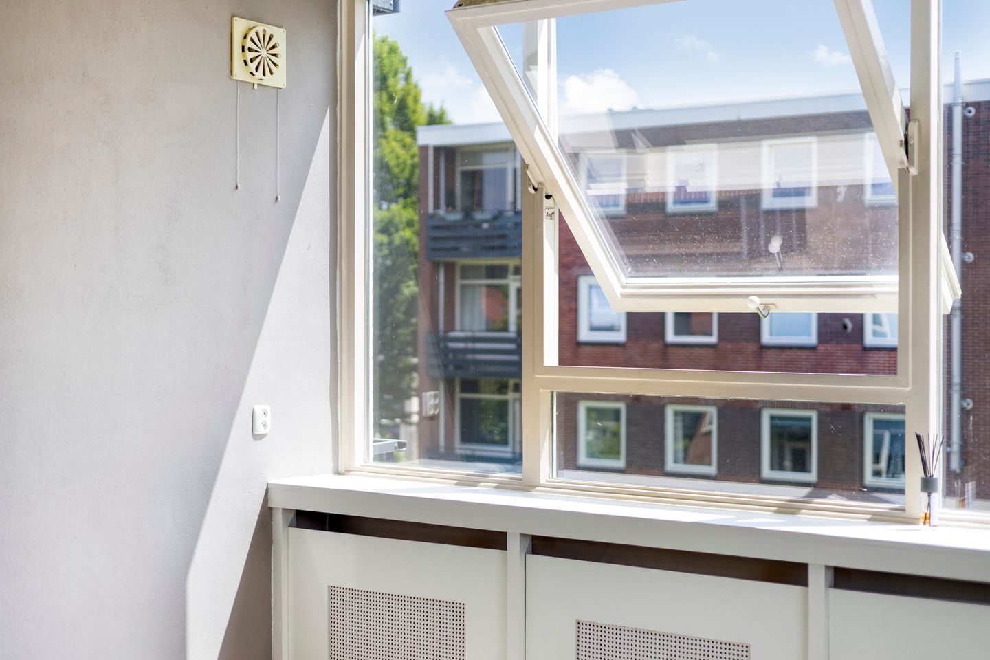 Photo 14 of Henry Dunantstraat 52