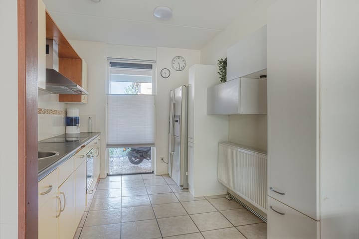 Tussenwoning te koop: Hunnenveld 11, Arnhem