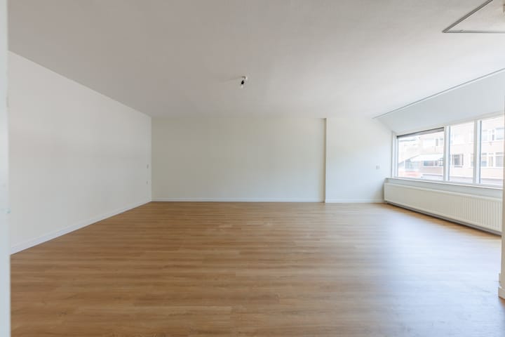 Foto 4 van Helfrichstraat 9