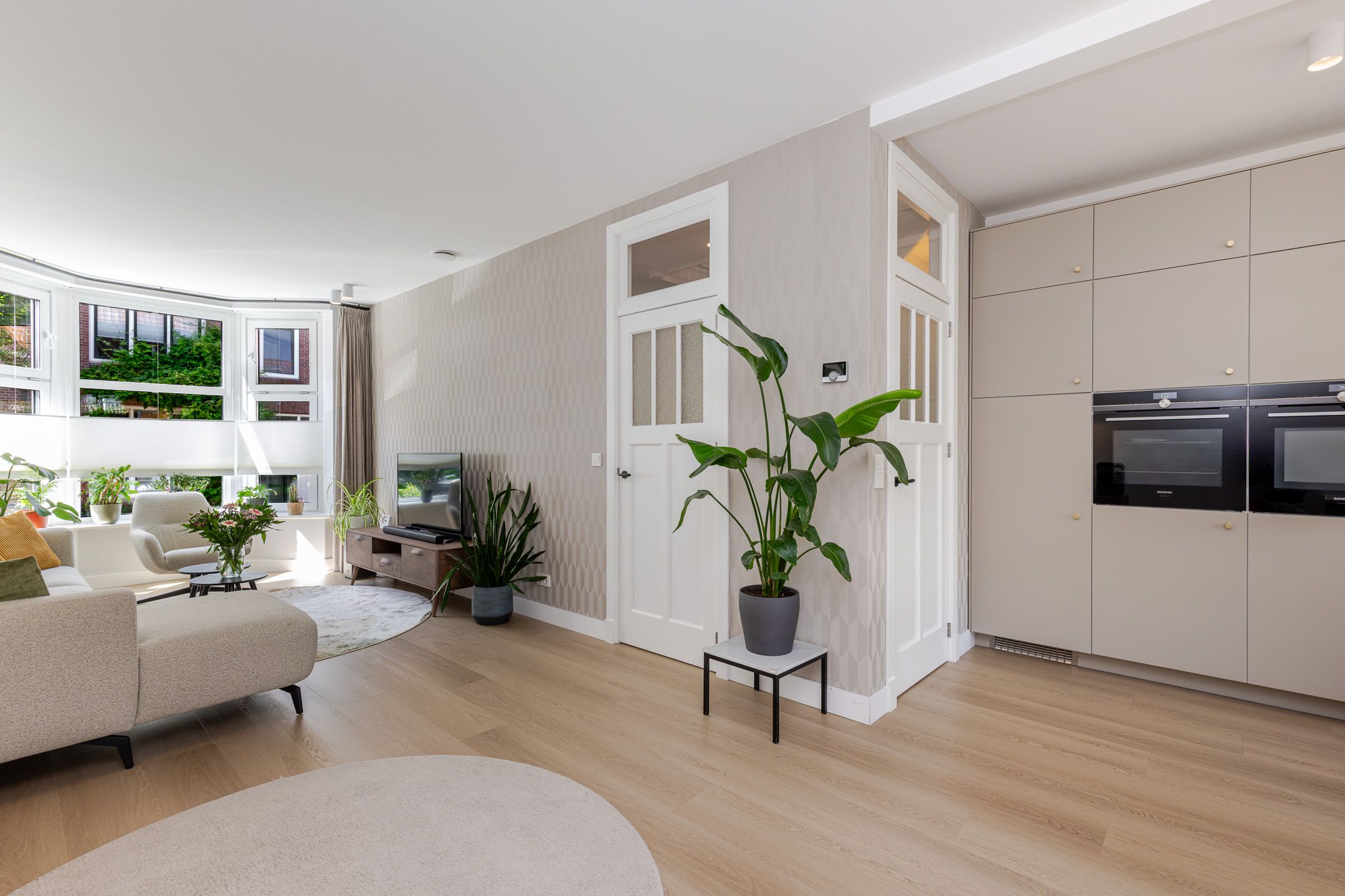 Photo 15 of Amalia van Solmsstraat 15