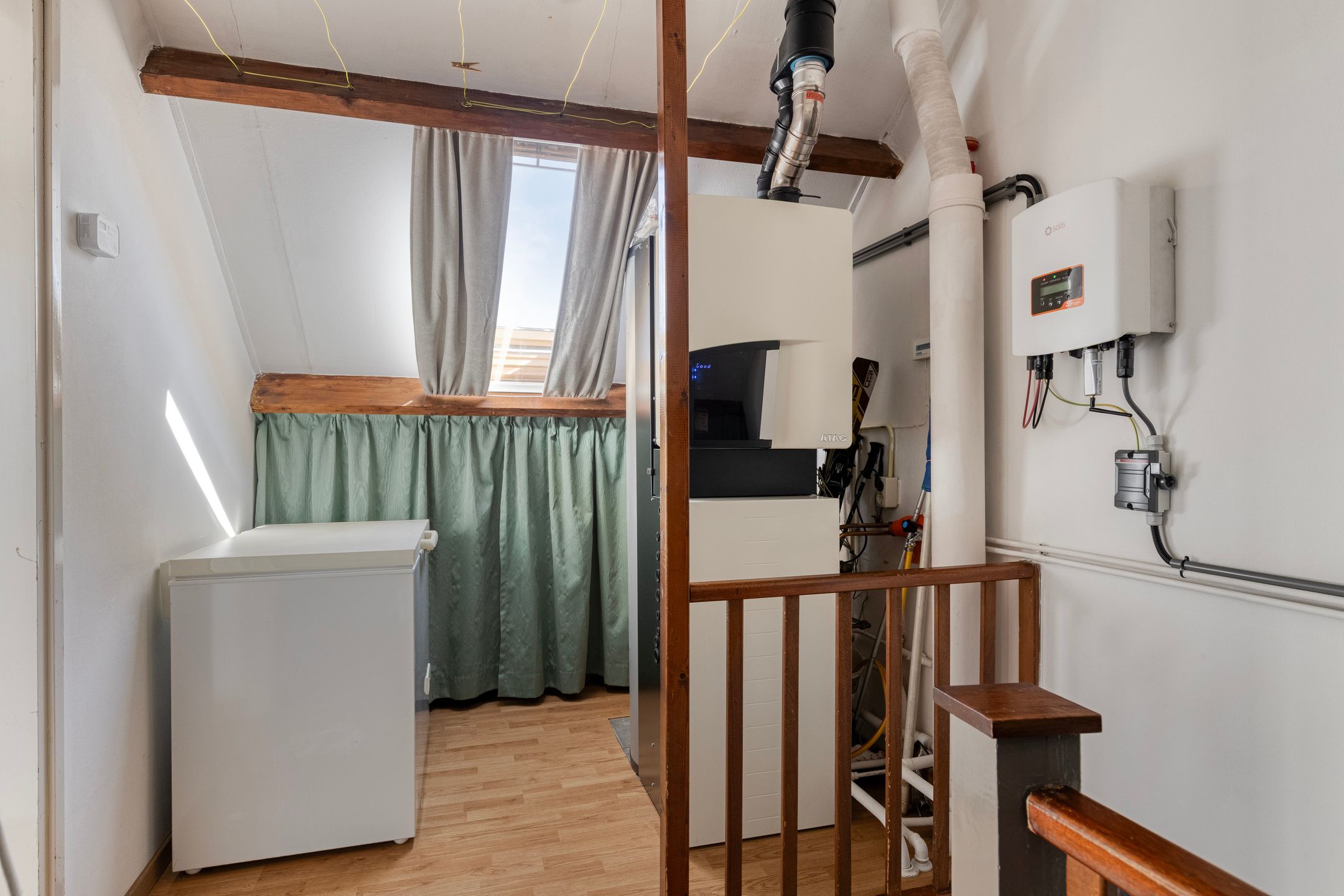 Photo 27 of Cort van der Lindenstraat 212
