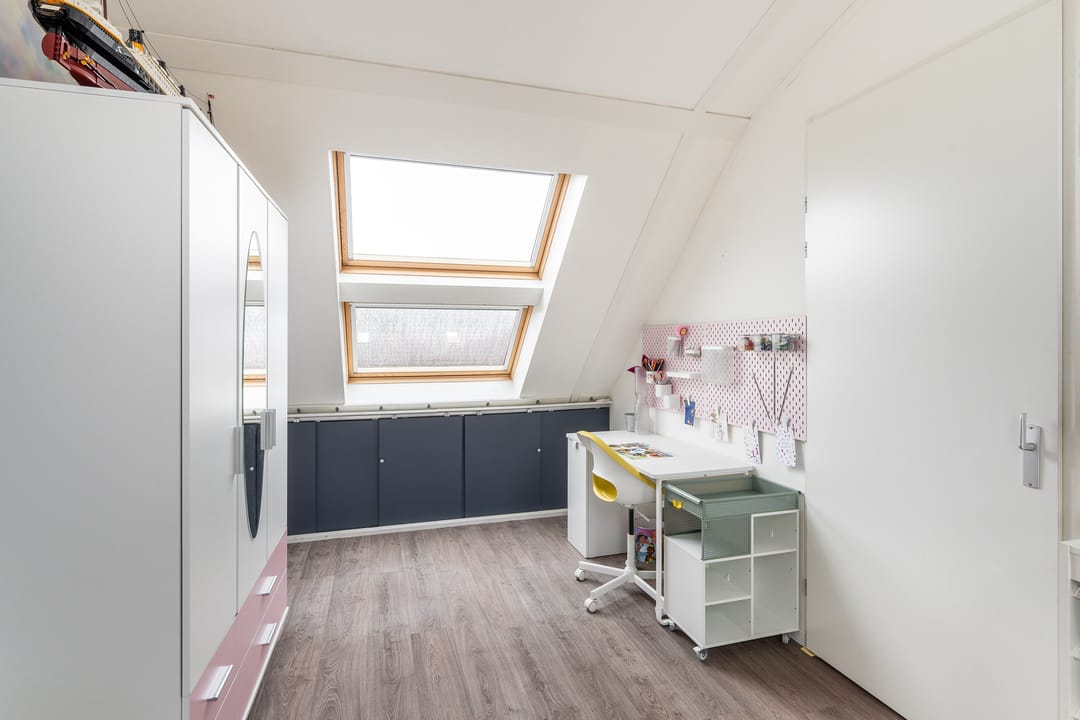 Photo 31 of Burg. Van Reesstraat 13