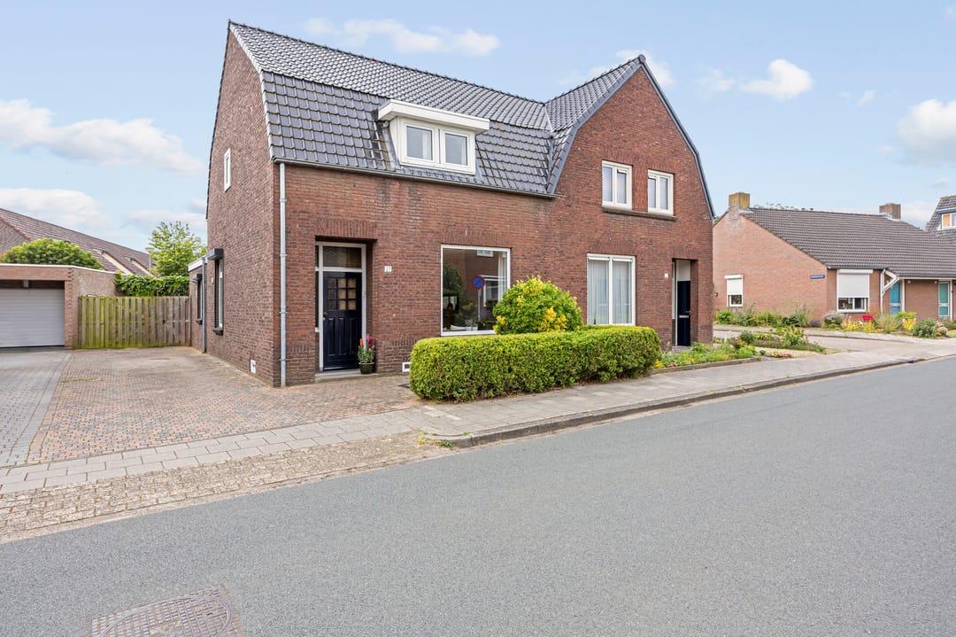 Photo 1 of Visserstraat 27