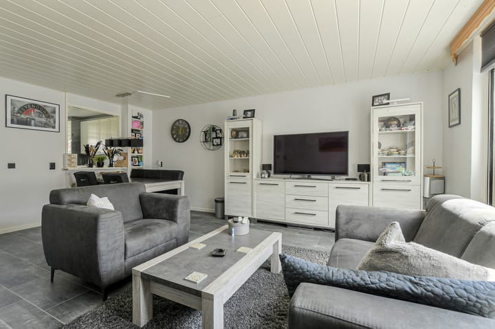 Tussenwoning te koop: Suze Groeneweg-erf 308, Dordrecht