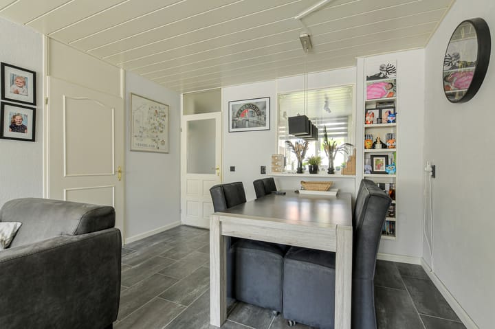 Tussenwoning te koop: Suze Groeneweg-erf 308, Dordrecht