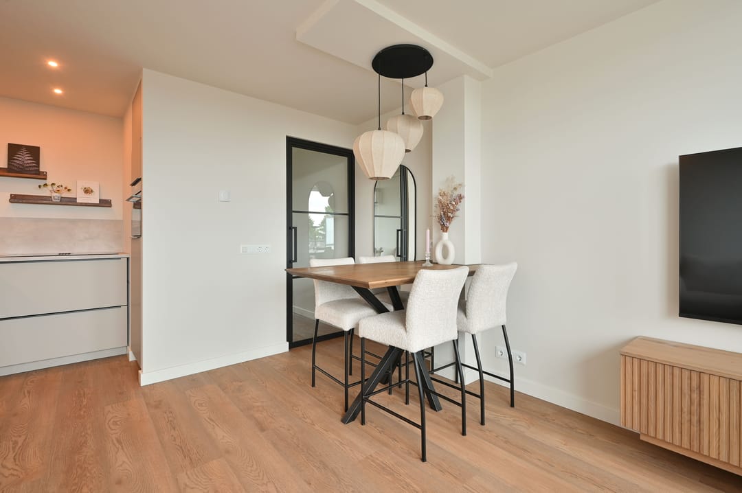 Photo 11 of van Weedestraat 203