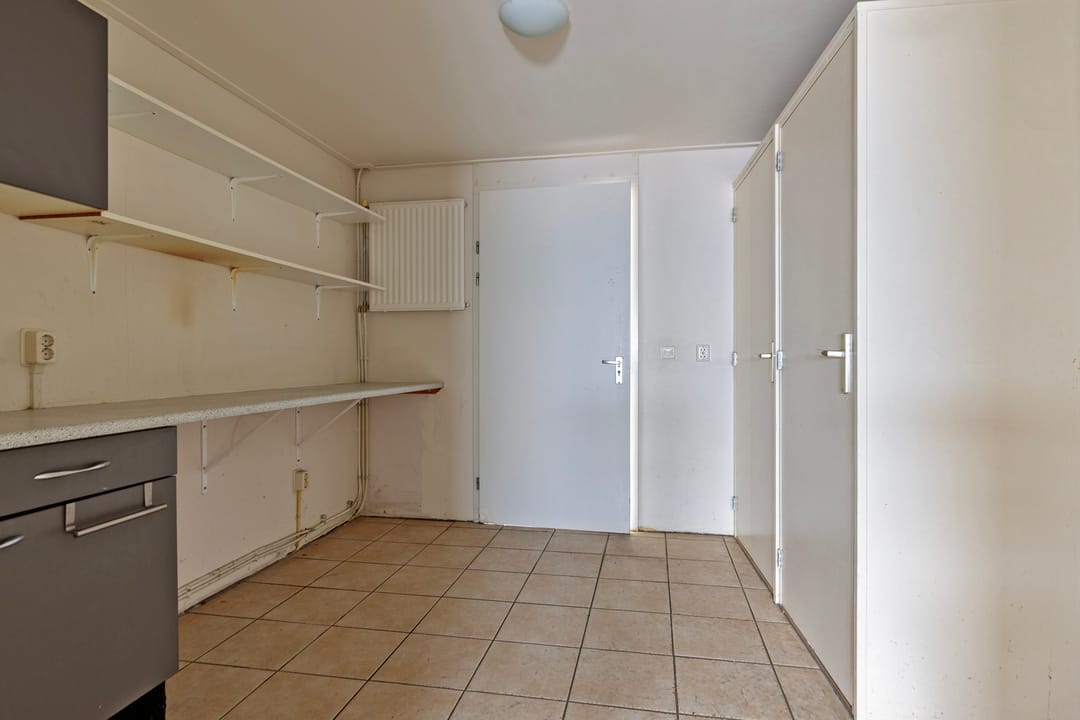 Photo 11 of Aloysiusstraat 9