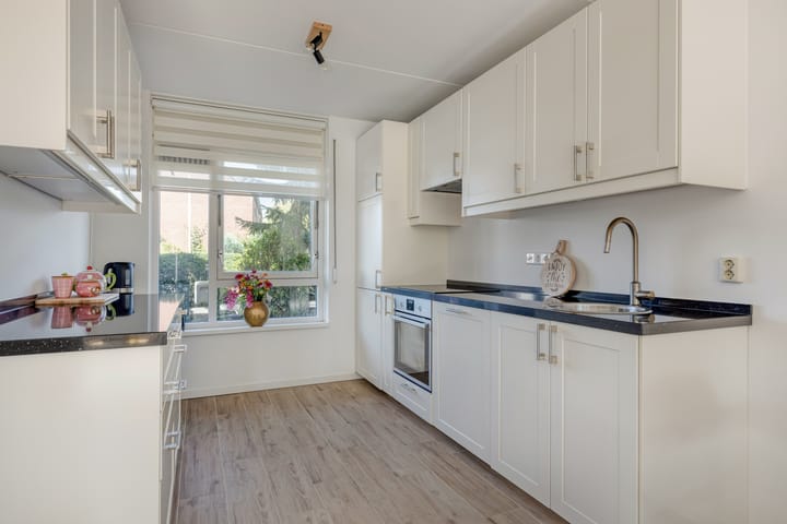 Tussenwoning te koop: Boomhoefstraat 3, Wouw