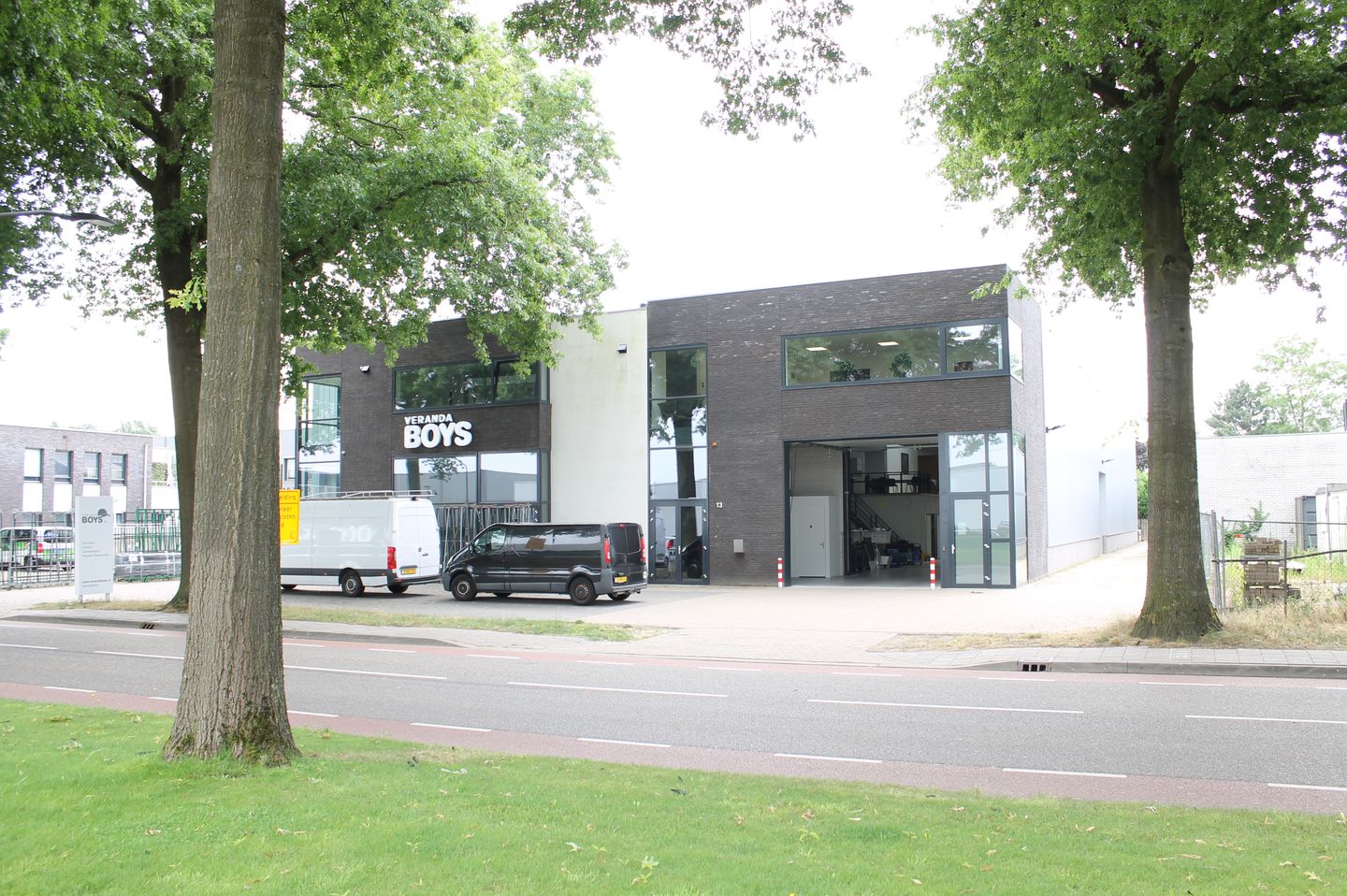 View photo 1 of Industrieweg 13