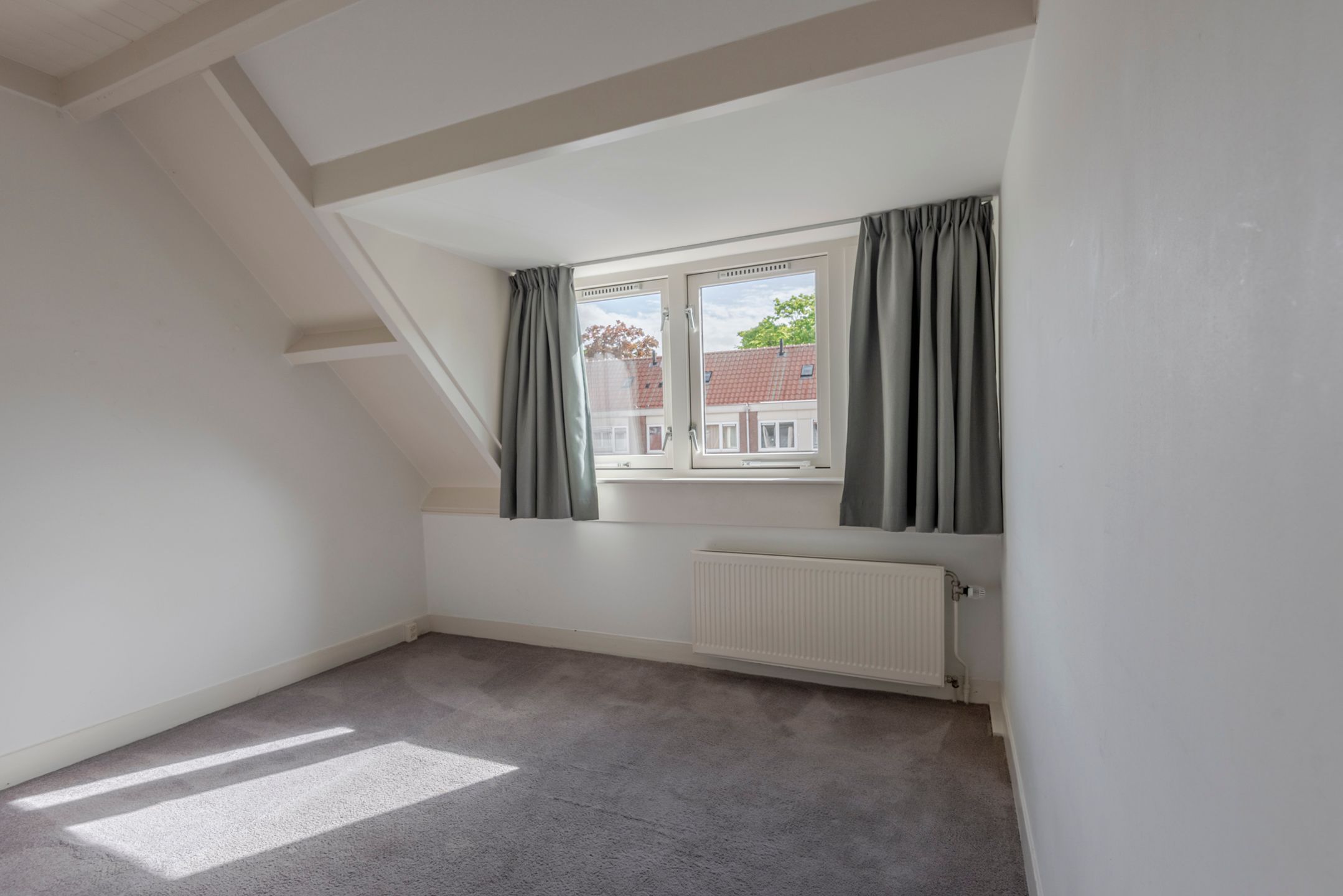 Photo 24 of Jan van der Heijdenstraat 135