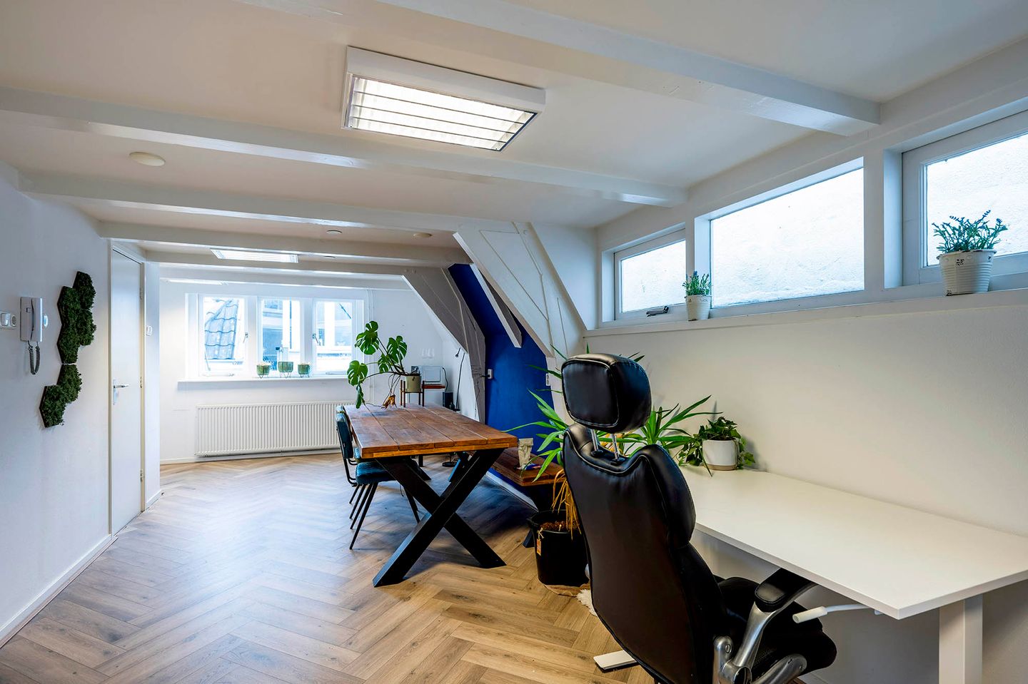 View photo 3 of Nieuwezijds Voorburgwal 101