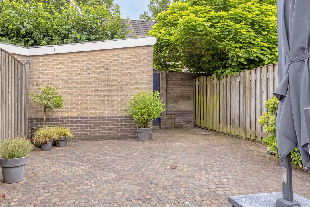 Photo 37 of Muntendamstraat 30