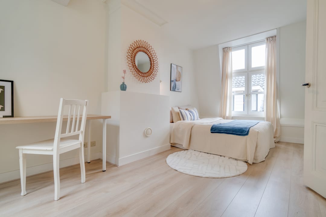 Photo 17 of Eligenstraat 33