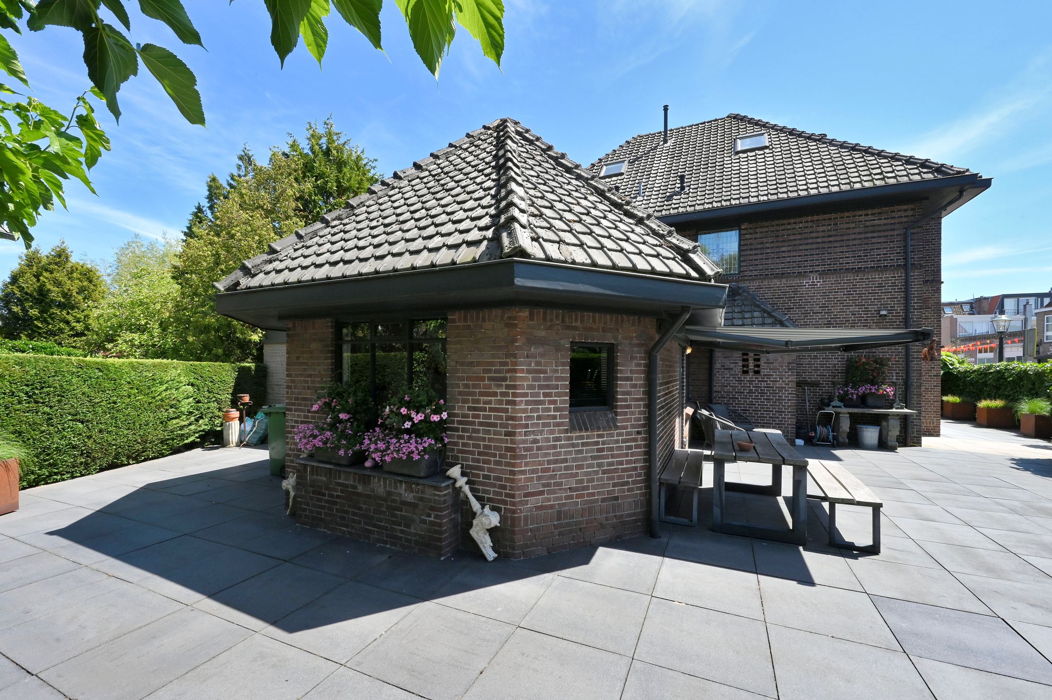Foto 48 van Van Zuylen van Nijeveltstraat 12