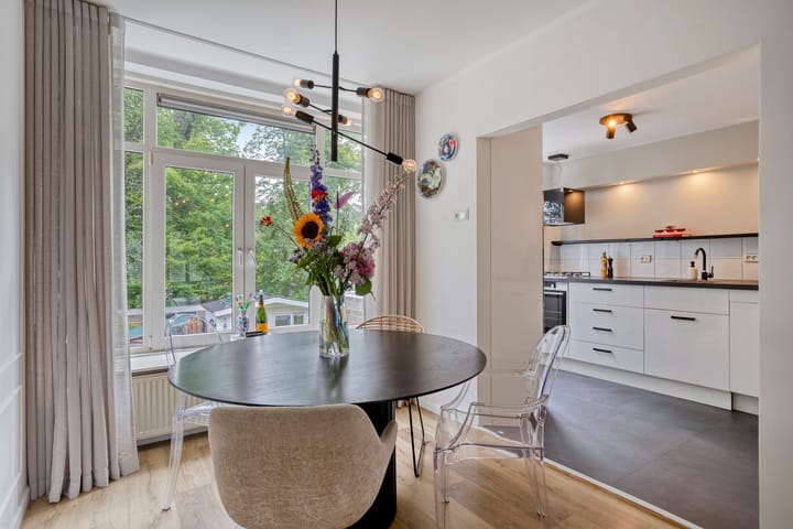 Photo 2 of Petrus Dondersstraat 137