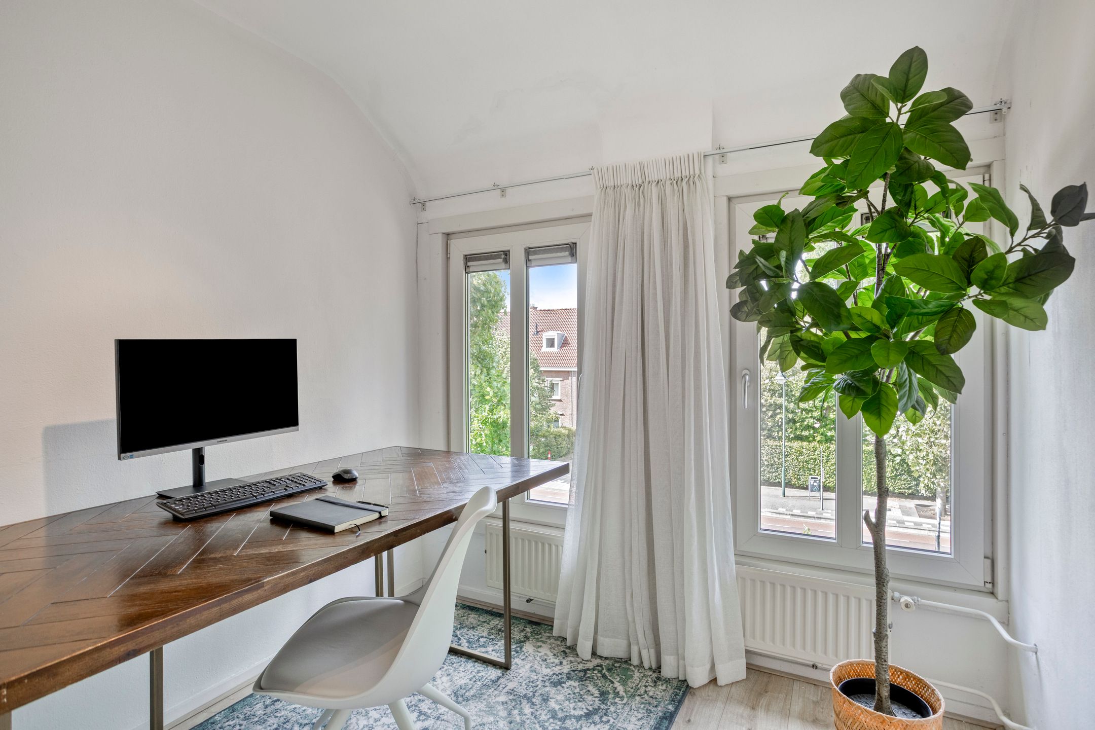 Photo 27 of Petrus Dondersstraat 137