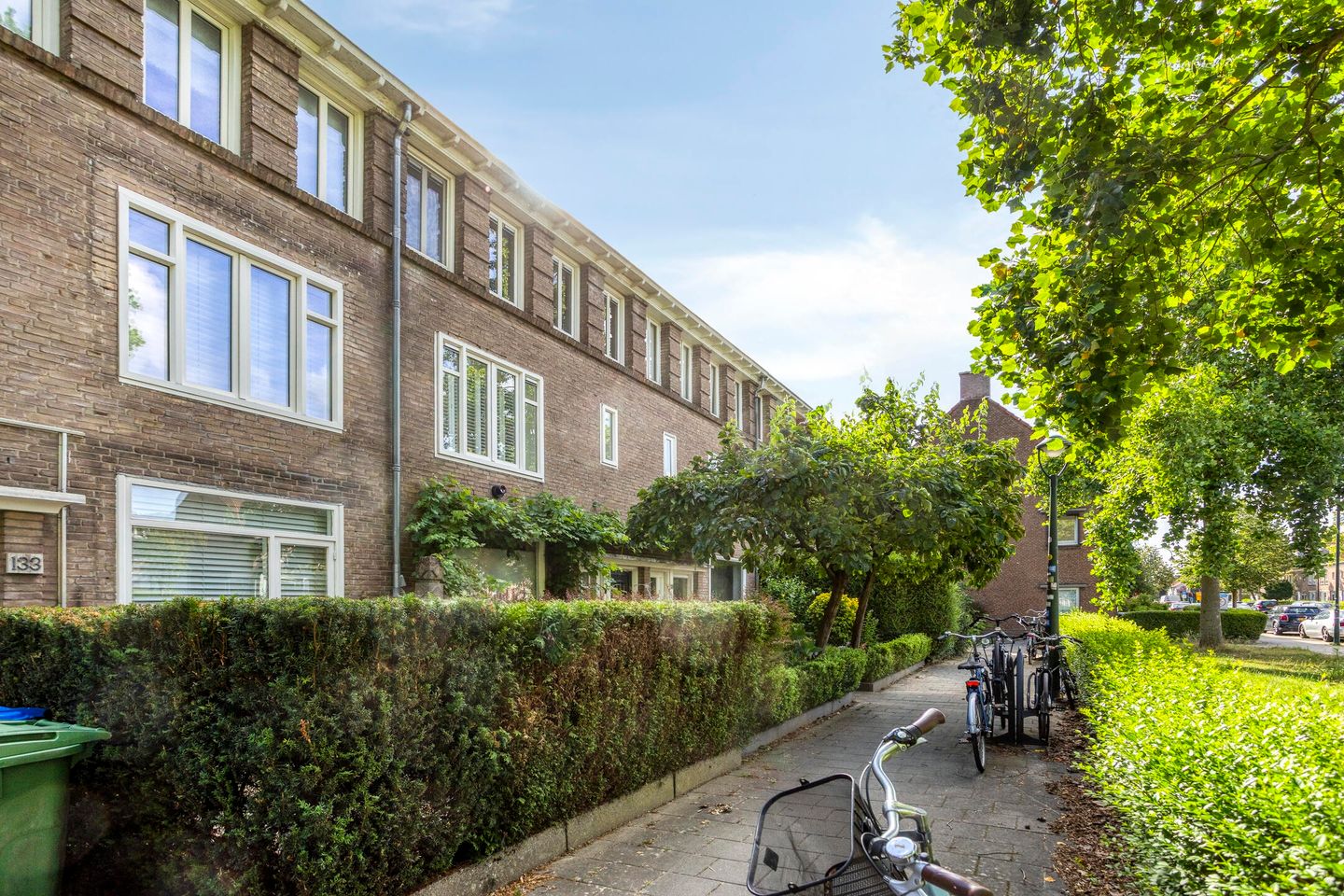 Photo 34 of Petrus Dondersstraat 137
