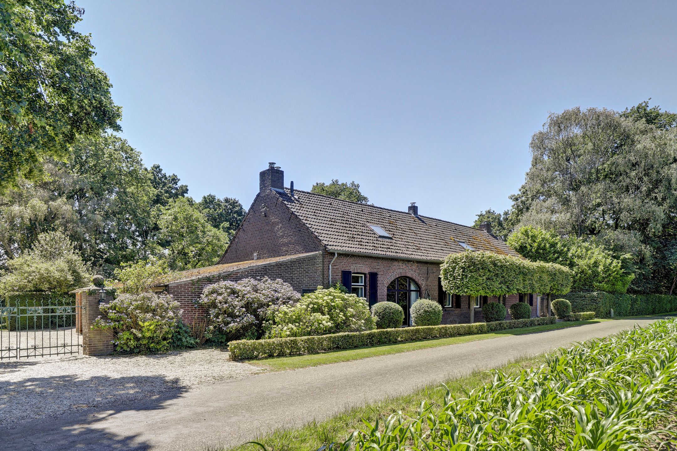 Asbroekweg 2 