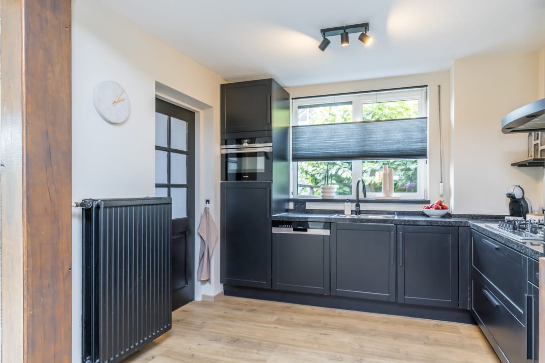 Photo 16 of Kluisstraat 70