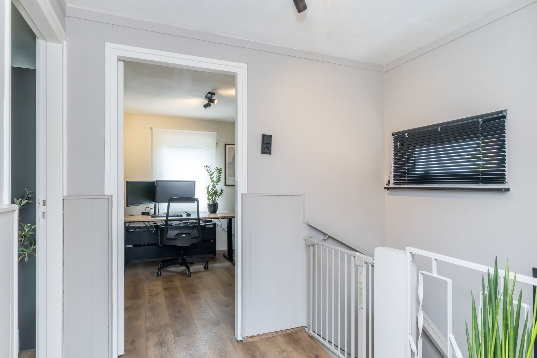 Photo 21 of Kluisstraat 70