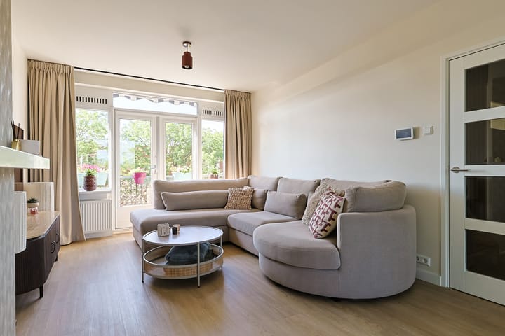 Appartement te koop: Willem de Zwijgerlaan 12, Alphen Aan Den Rijn
