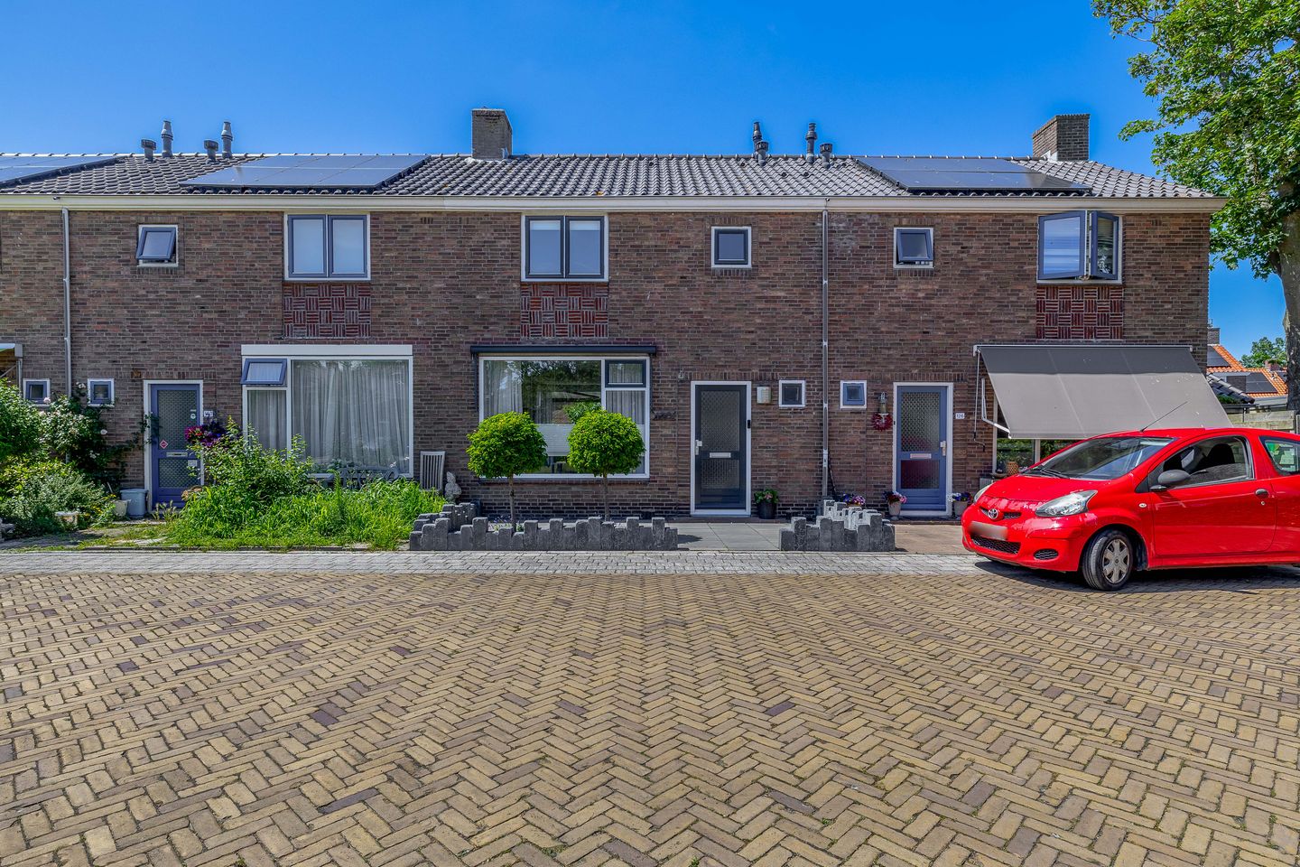 Photo 1 of Duinroosstraat 128