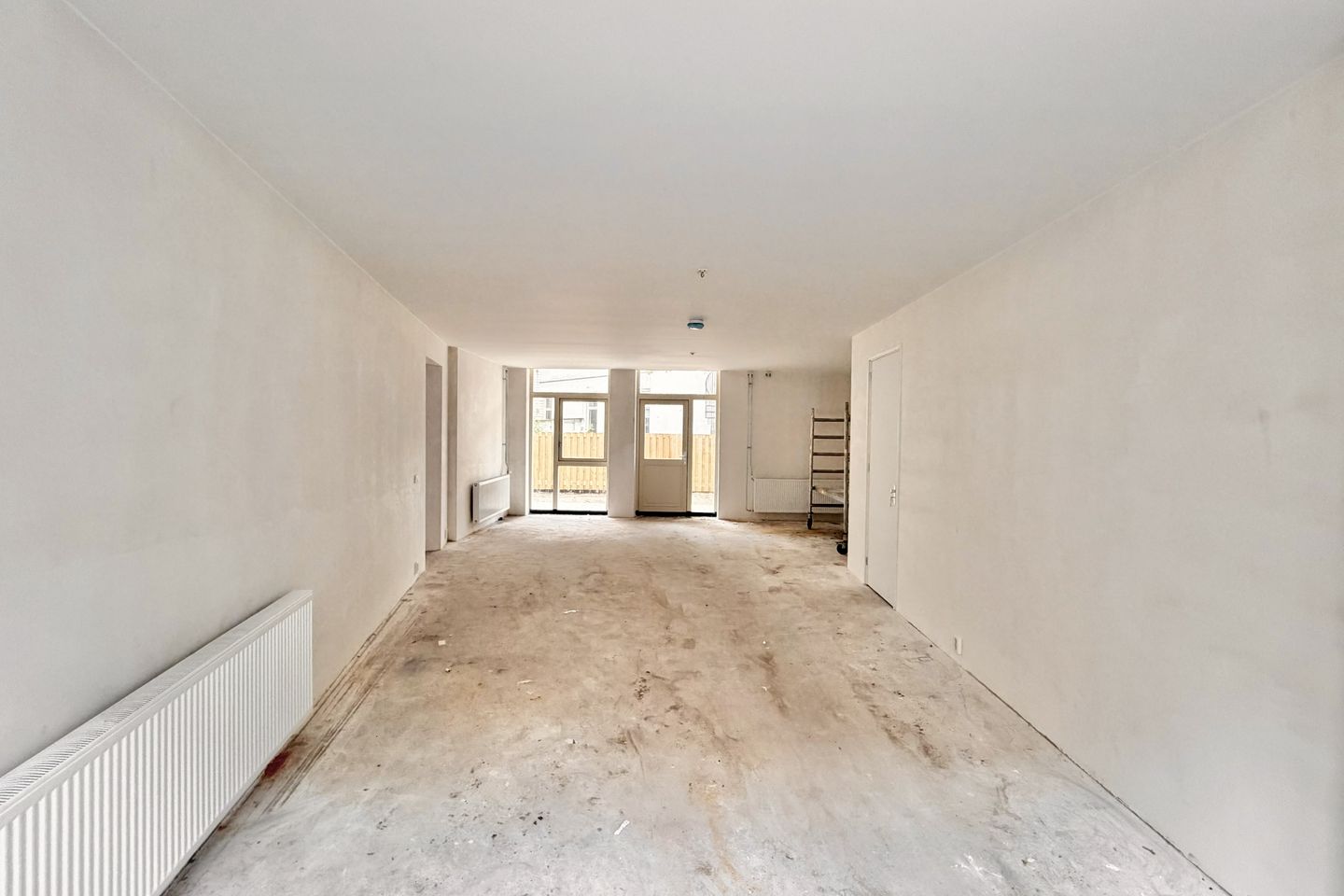 View photo 5 of Van der Hoopstraat 33-AH