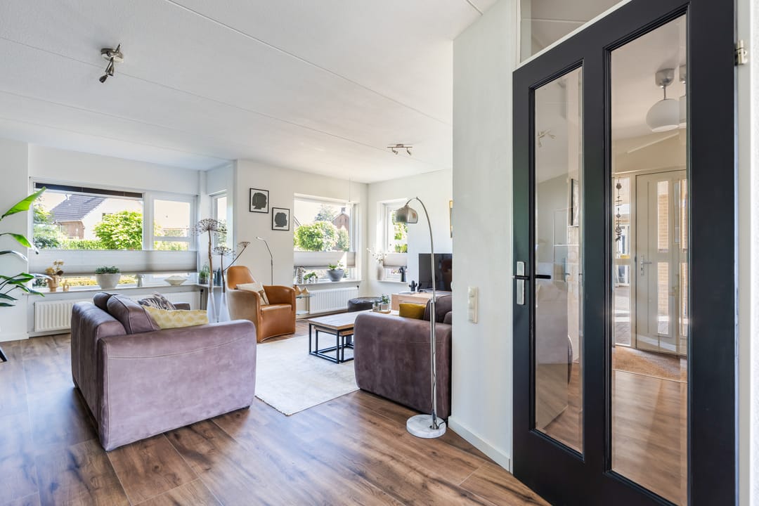 Photo 13 of Frieswijkstraat 46