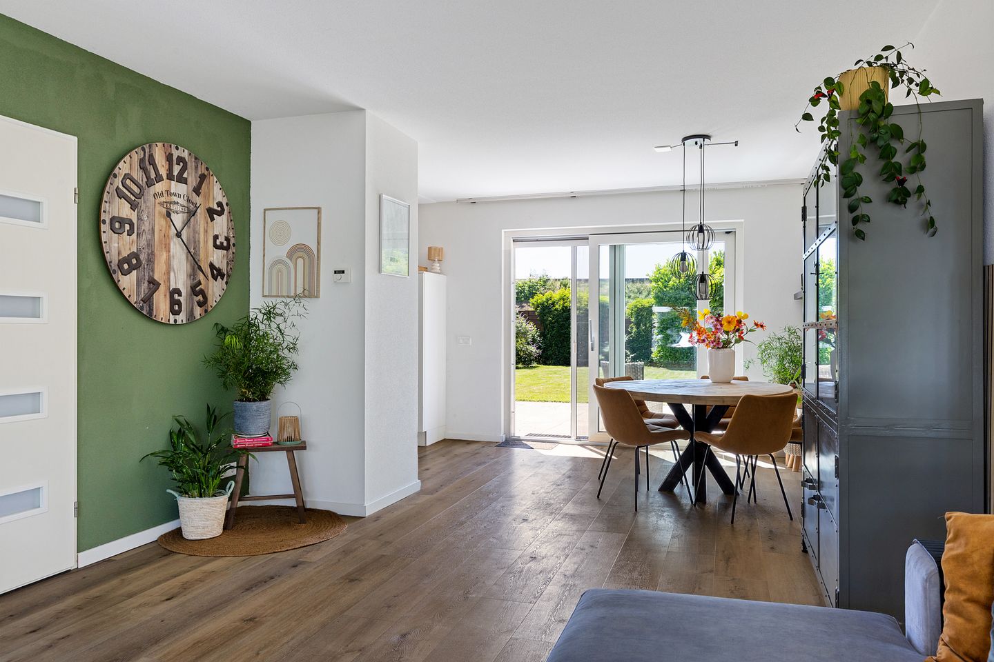 Photo 10 of Jan van der Zeestraat 35