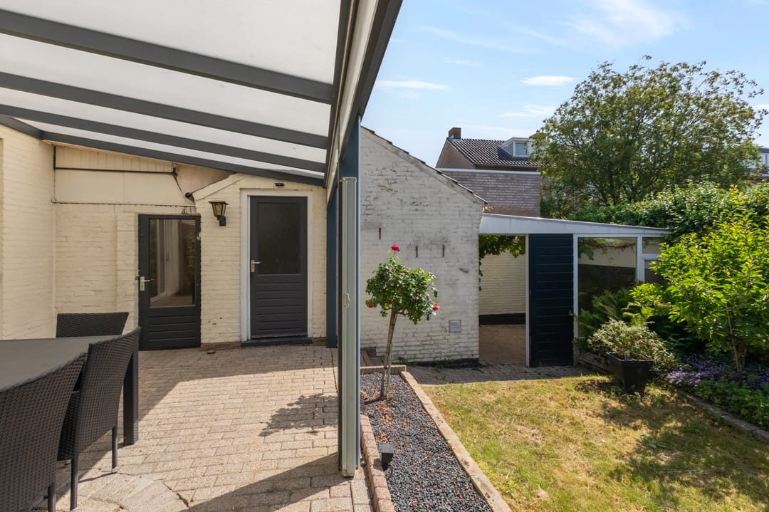 Photo 31 of St. Adelbertstraat 4