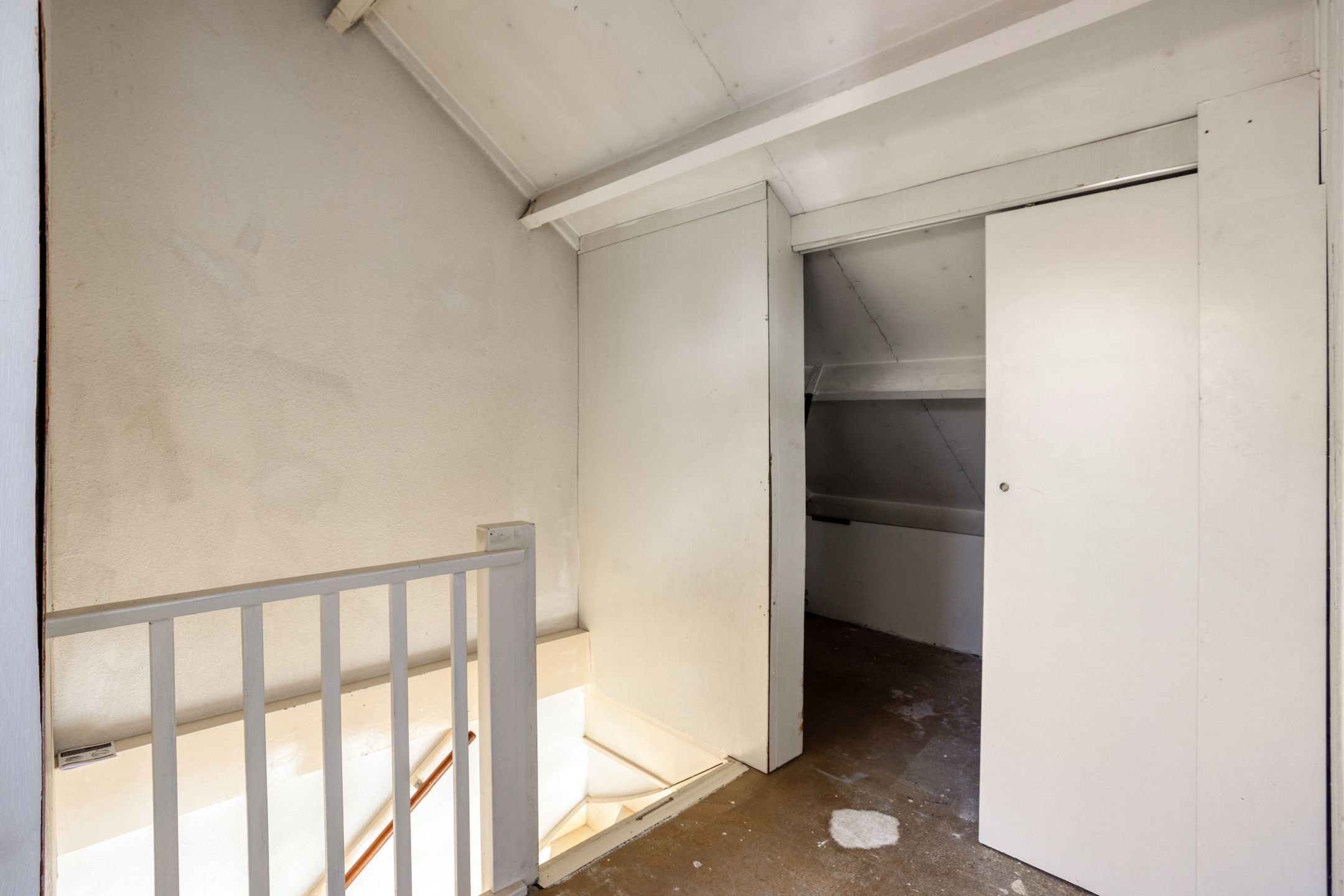 Photo 15 of Heilige Stoel 4841