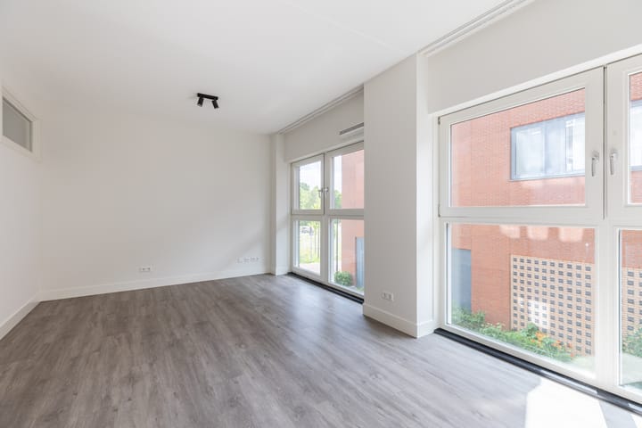 Foto 4 van Lapis Lazuli 120