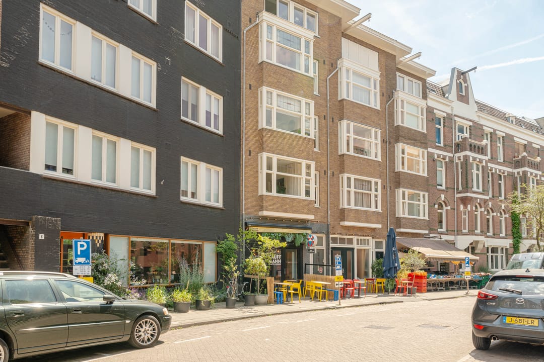 Foto 38 van Maarten Harpertszoon Trompstraat 41-H