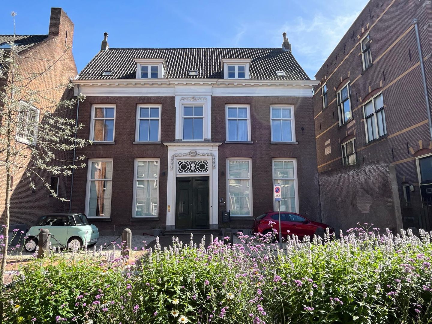 Foto 1 van Ambtmanstraat 9-E