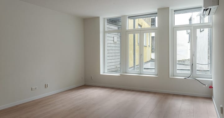 Photo 3 of Voorstreek 4-B