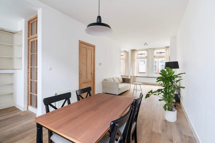 Appartement te koop: Frederik Ruyschstraat 9, 'S-Gravenhage
