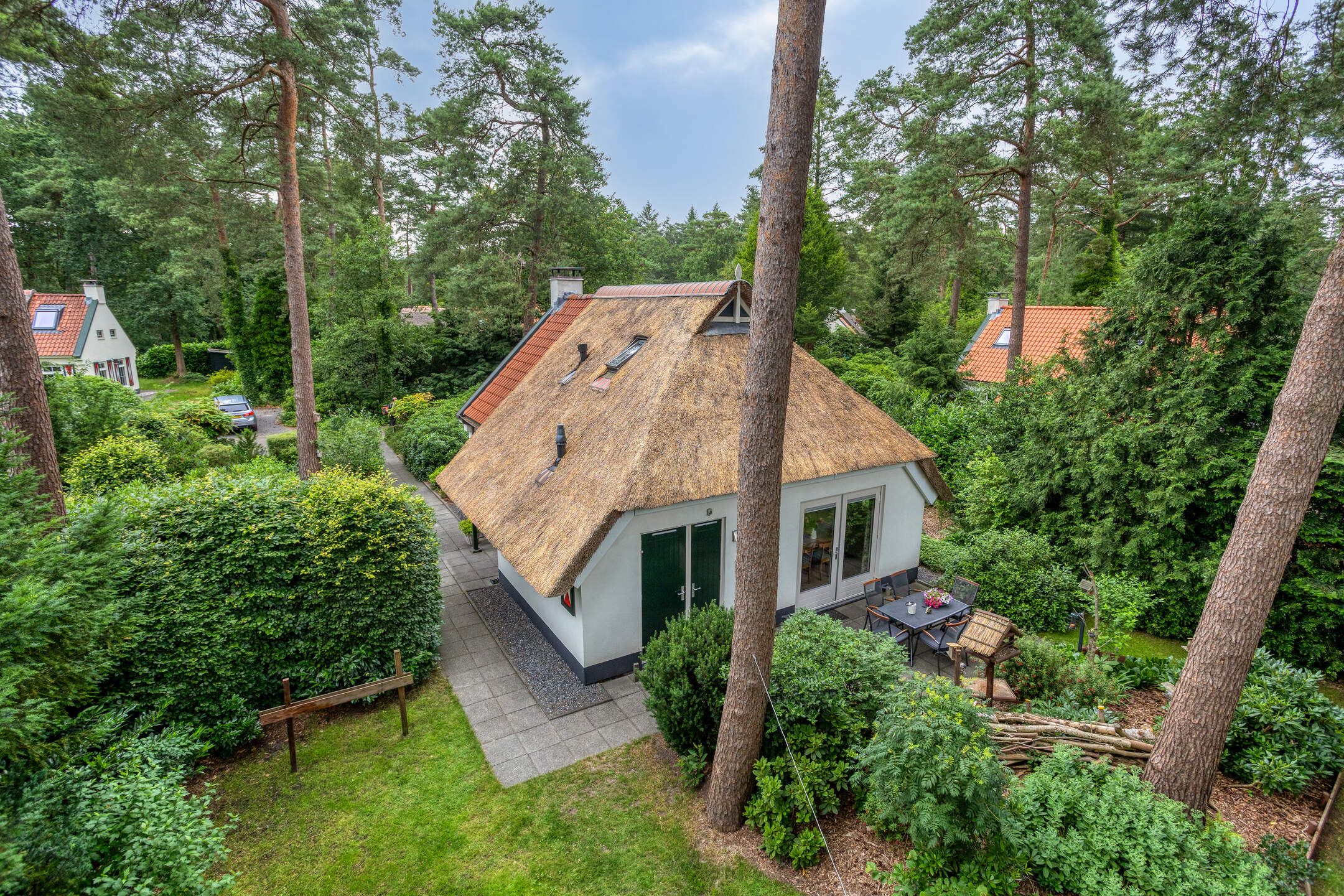 2-bedroom freehold villa in Diever — photo 2 of 5