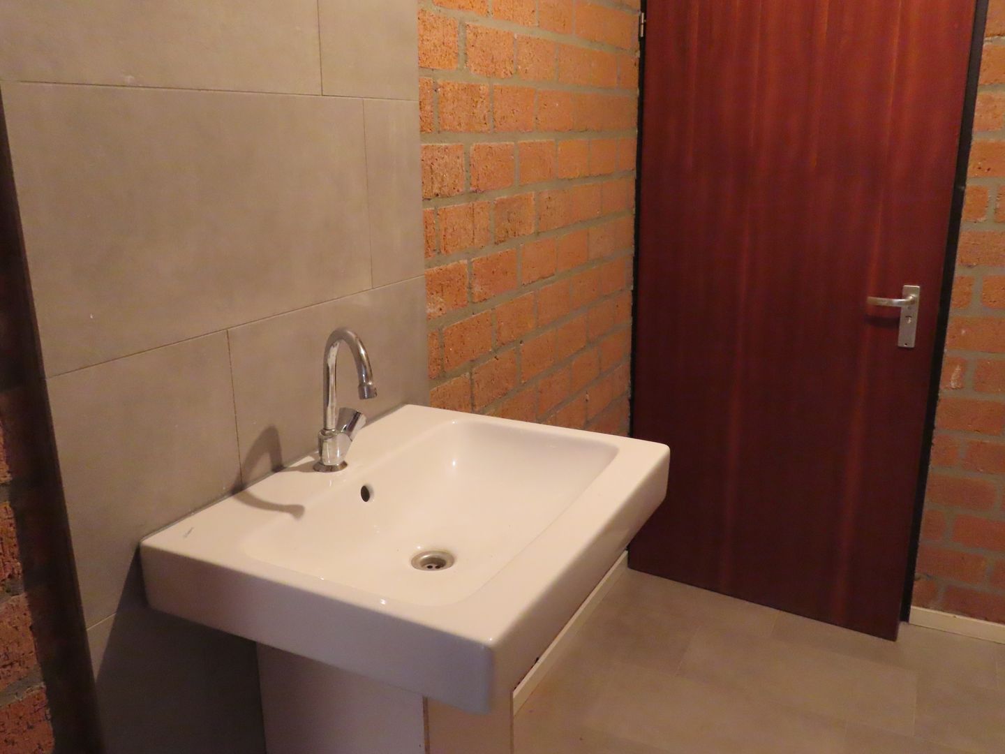View photo 5 of Stephensonstraat 21-a