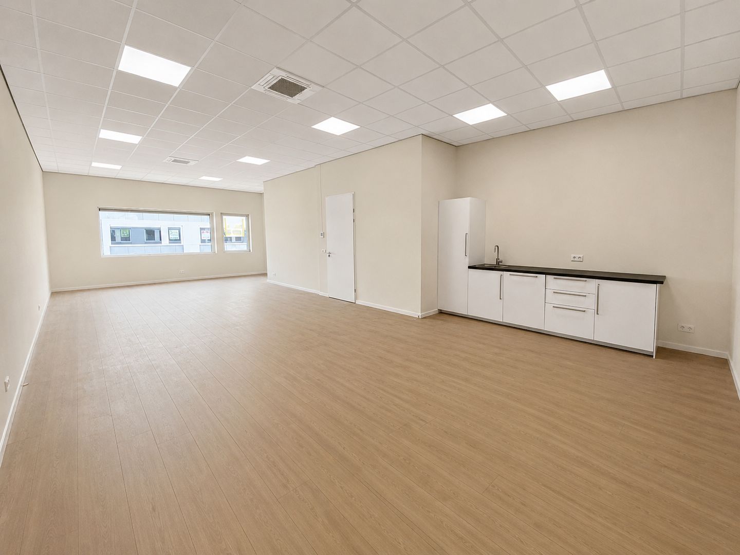 View photo 3 of Palmpolstraat 99-G31