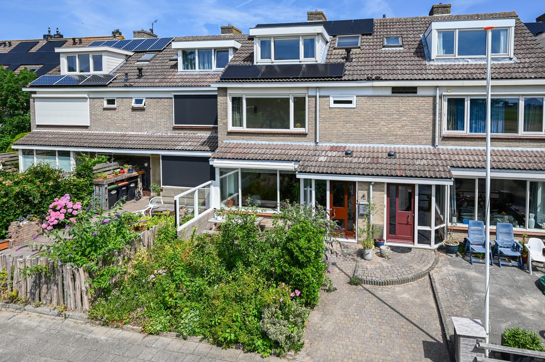 Foto 1 van Kruiskroft 24