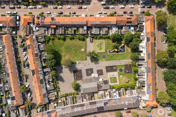 Photo 4 of Rozenstraat 47