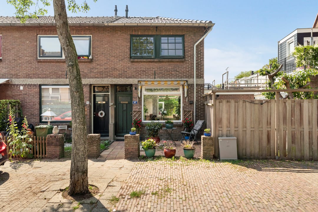 Photo 1 of Rozenstraat 47