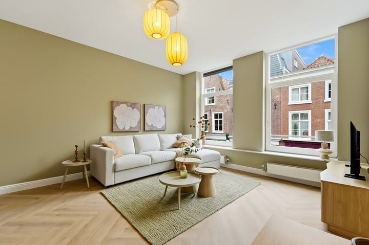 Photo 2 of Herderinnestraat 13-A