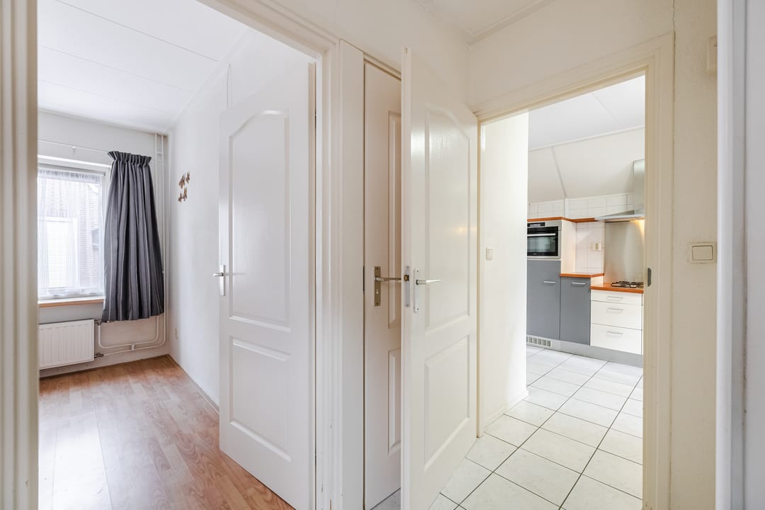 Photo 11 of Groningerstraat 233