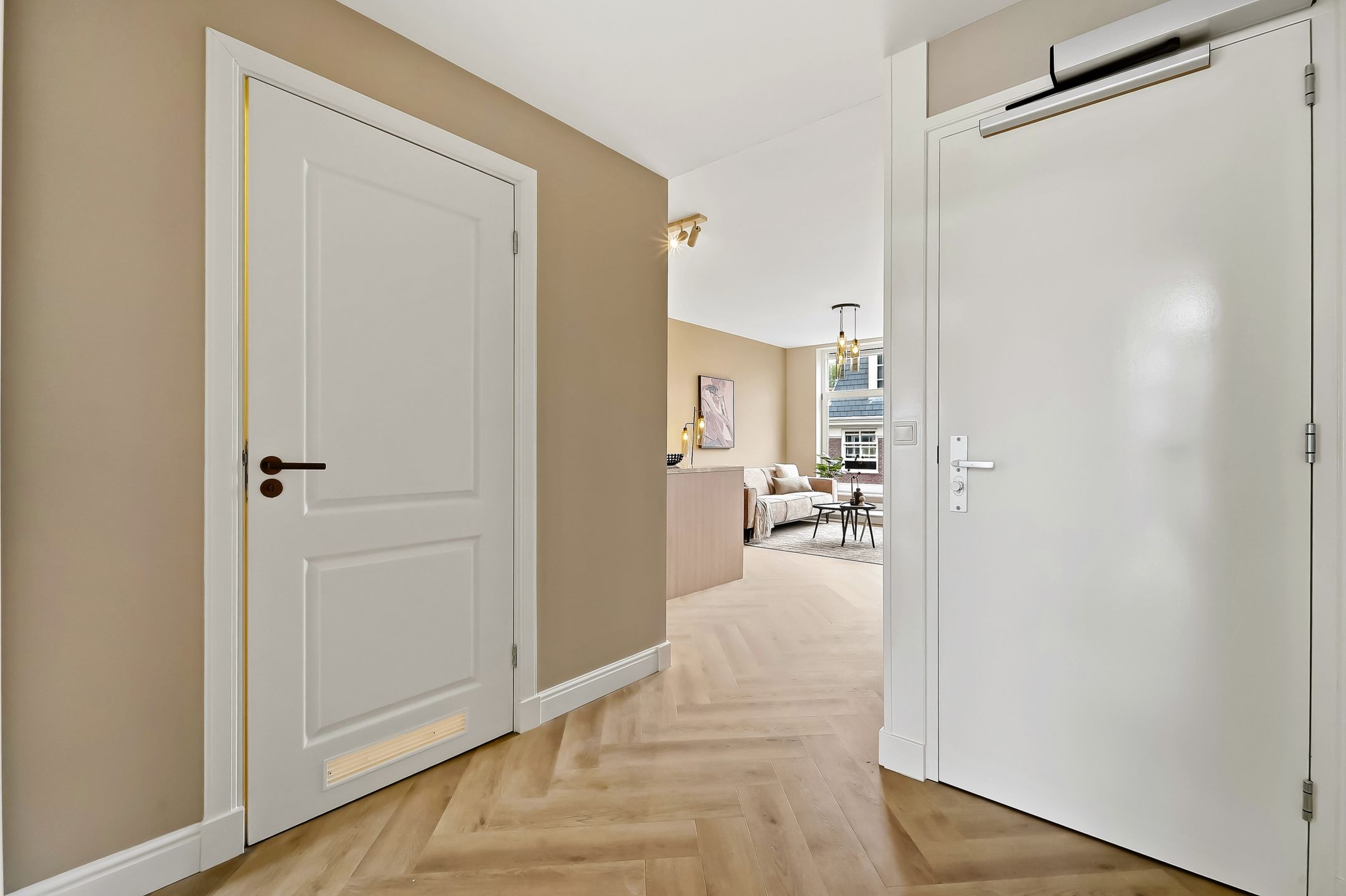 Photo 12 of Herderinnestraat 13-B